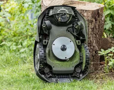 Entretien d'un robot tondeuse